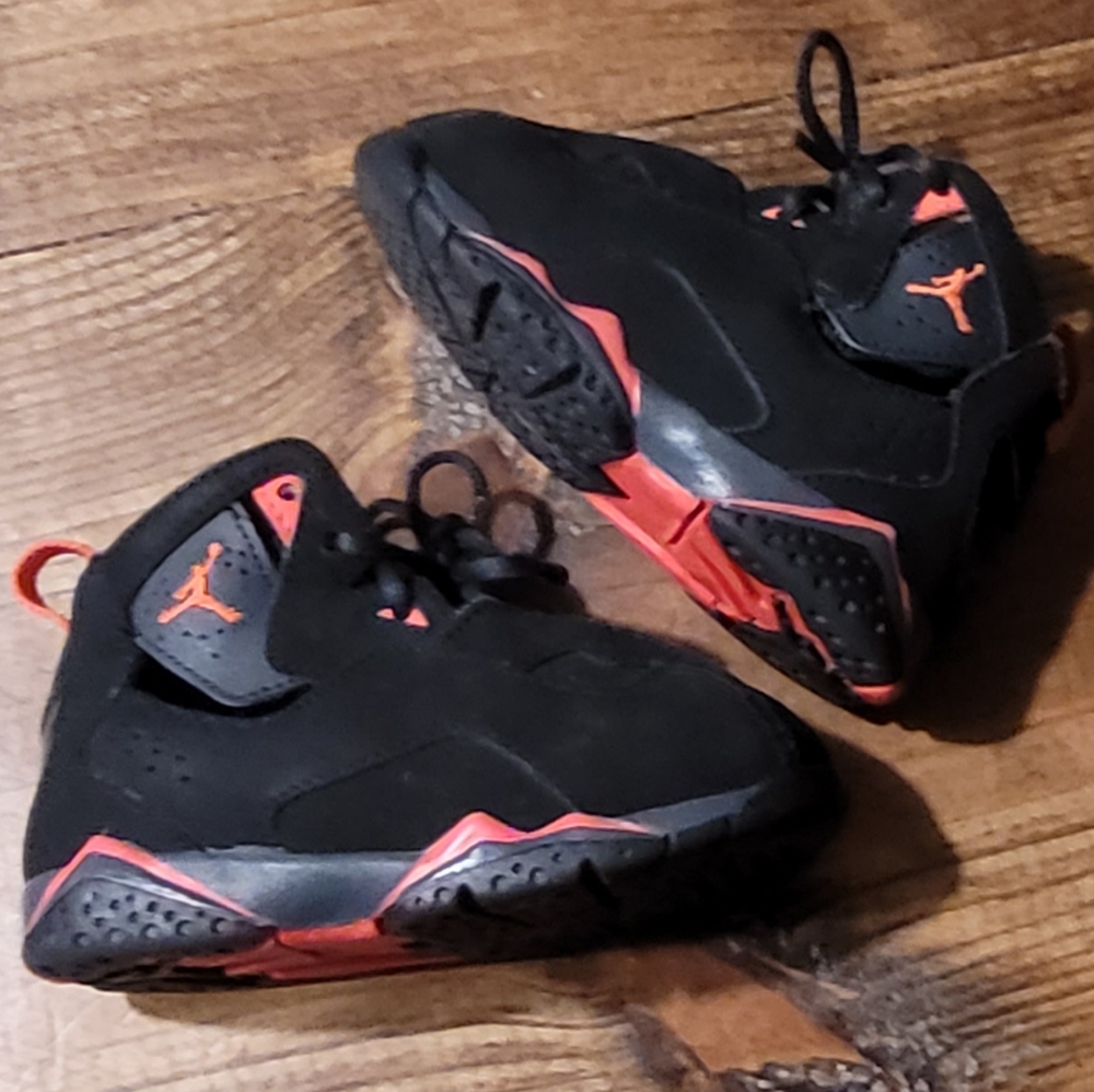 Nike Jordan True Flight Bred Black Red 343797-023 kids 6C
